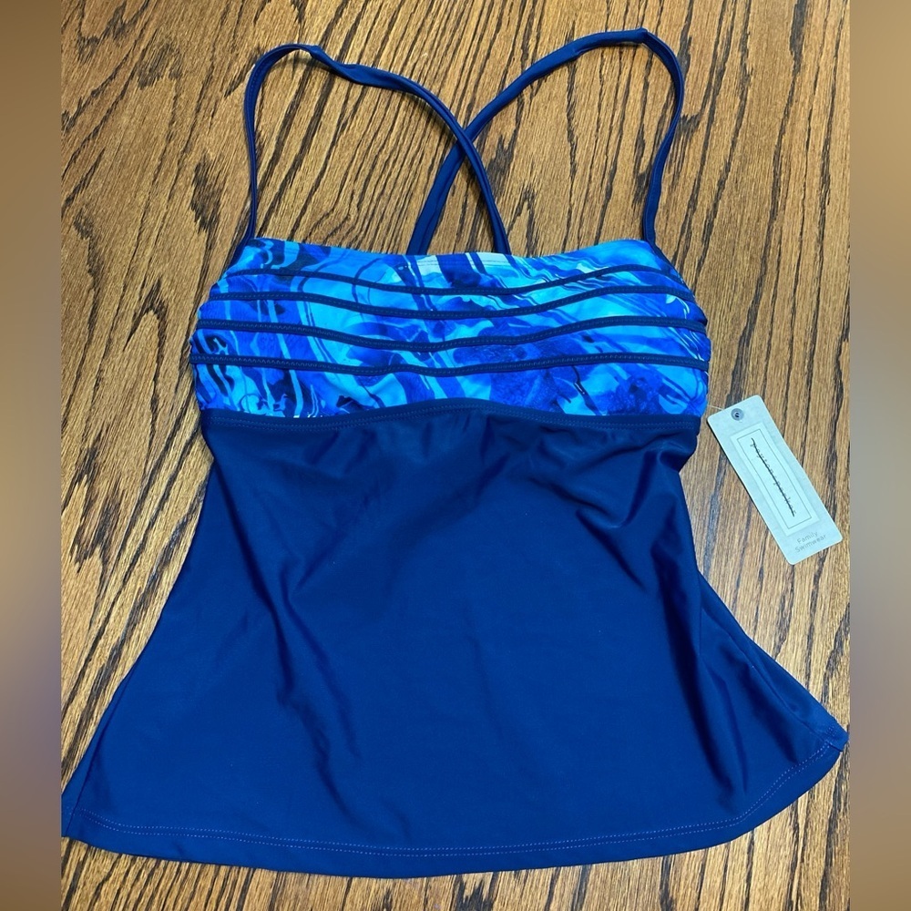 Peyton and Parker Womens Small Navy Tankini Swim Top Adjustable Straps NWT